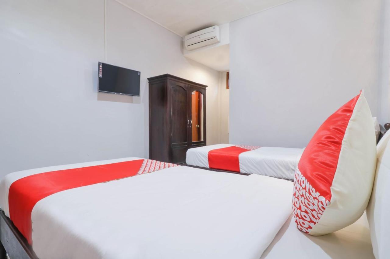 Oyo 2411 Taman Mekar Beach Inn 2 Kuta Lombok Dış mekan fotoğraf