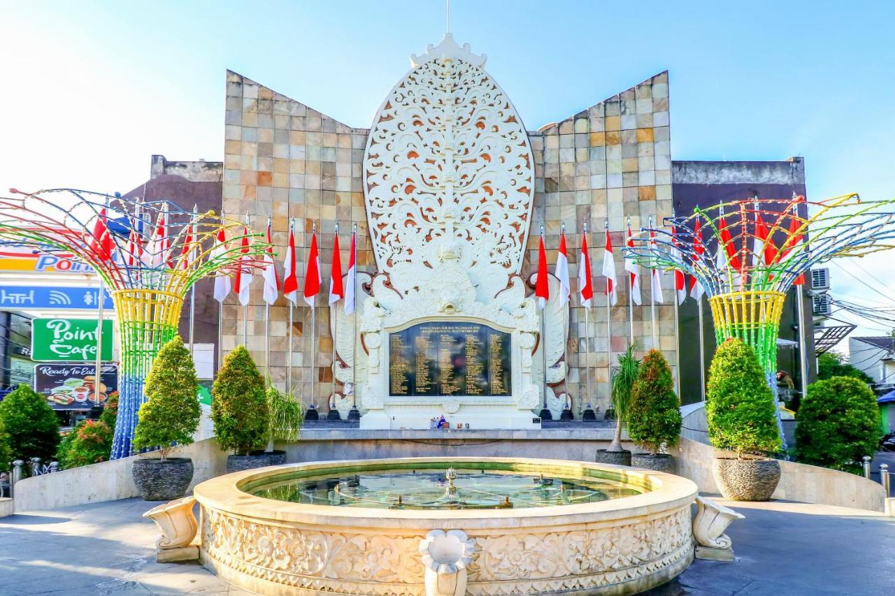Oyo 2411 Taman Mekar Beach Inn 2 Kuta Lombok Dış mekan fotoğraf
