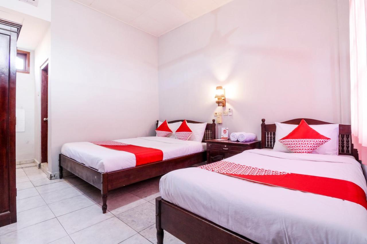 Oyo 2411 Taman Mekar Beach Inn 2 Kuta Lombok Dış mekan fotoğraf